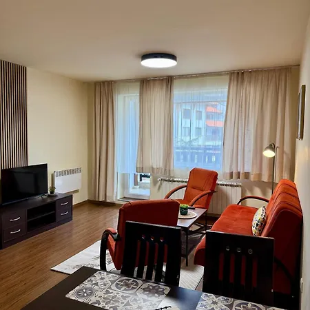 Gino's Place 2 Home2host Апартамент