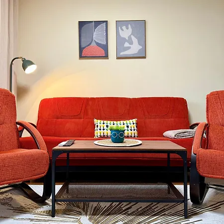 Gino's Place 2 Home2host Апартамент *