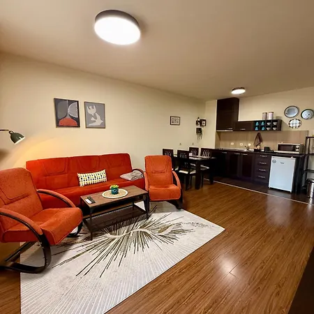 Апартамент Gino's Place 2 Home2host *