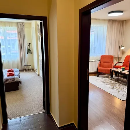 Gino's Place 2 Home2host Апартамент *